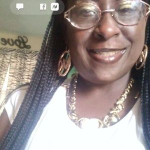 Meet your Posher, Shenna